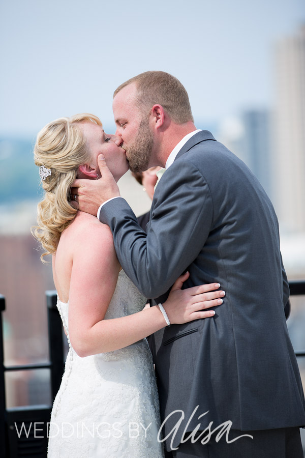 mt-washington-pittsburgh-wedding-ceremony-photographers-09
