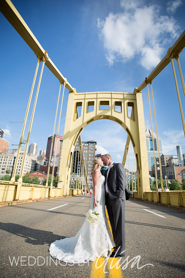 roberto-clemente-bridge-wedding-party-photos-04