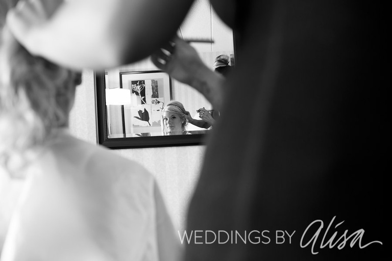 Bride getting ready at the Double Tree in Monroeville PA