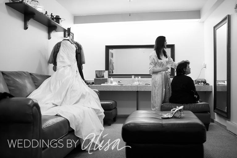 Bride getting ready for wedding at Five Pines Barn in Irwin, PA