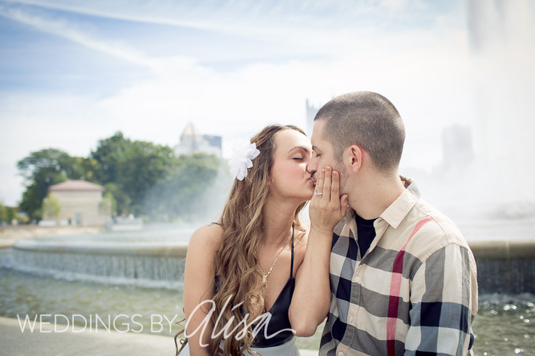 Point Park fountain Engagement Photos