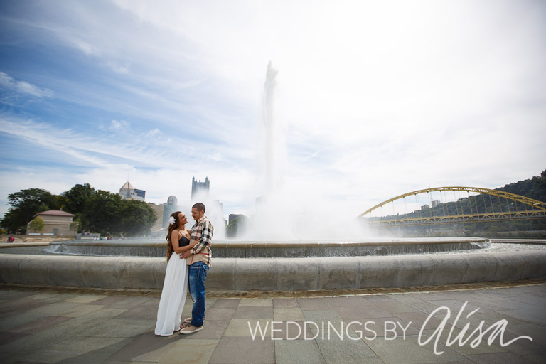 Downtown Pittsburgh Fountain Engagement Session