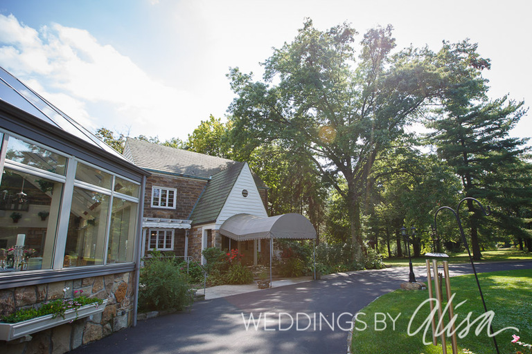 Wedding Ceremony at Springwood