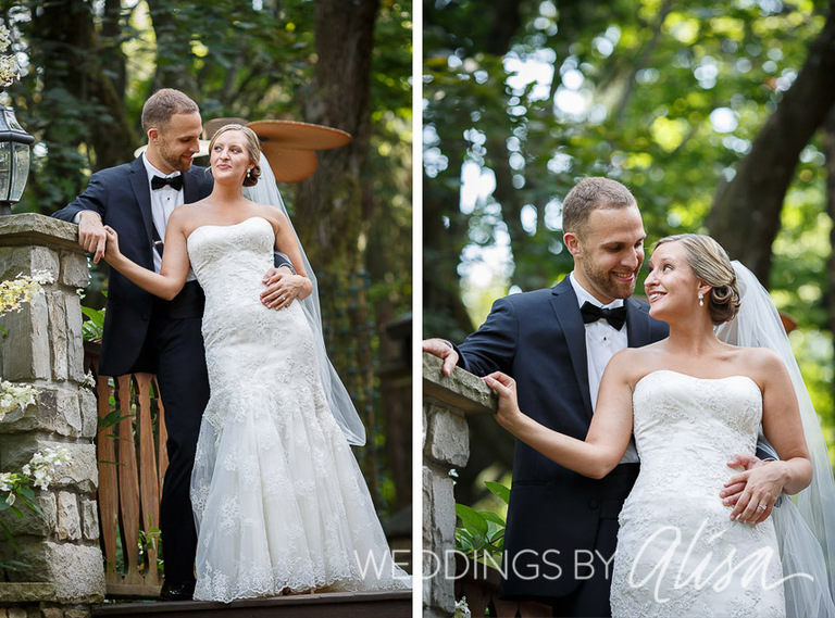 Wedding portraits, wedding photos of bride and groom at Springwood