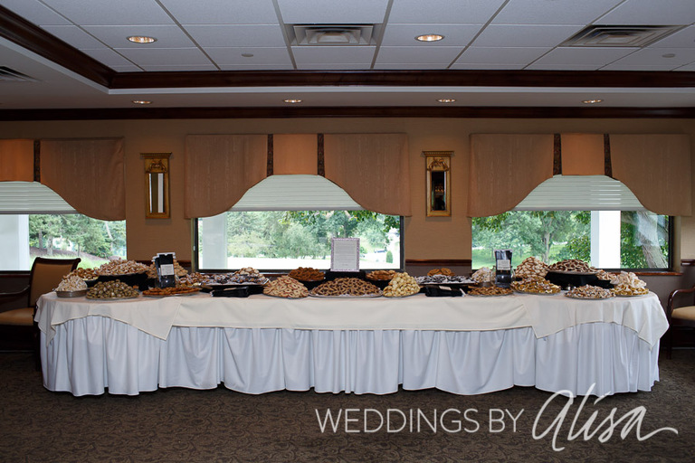 Largest cookie table in Pittsburgh