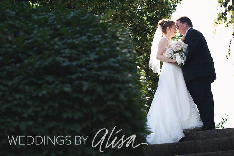 Summer wedding at Chartiers Country Club