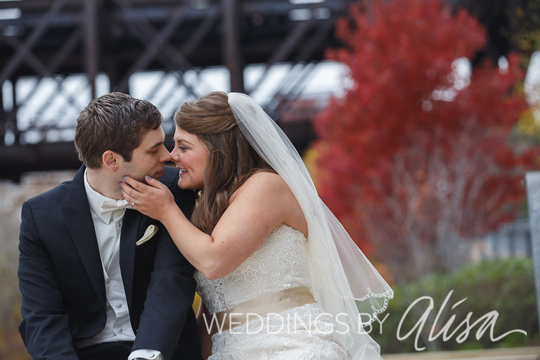Bride and groom posing for portraits in downtown Pittsburgh