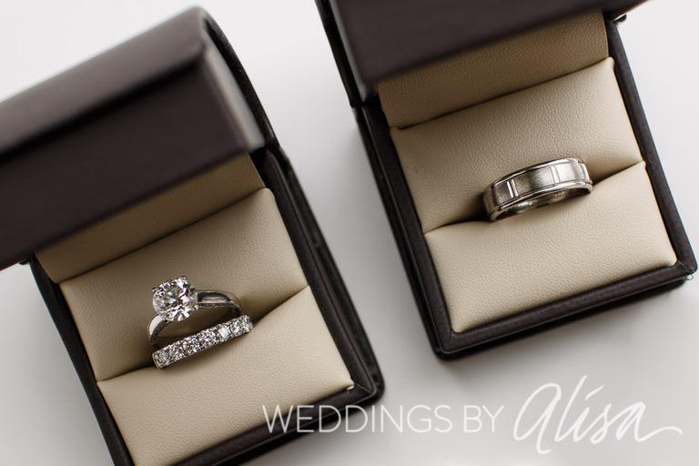 Pittsburgh Wedding Photographer, Alisa Milnthorp