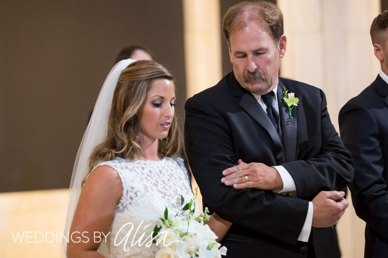Dad walks bride down the aisle at Carnegie Museum Wedding