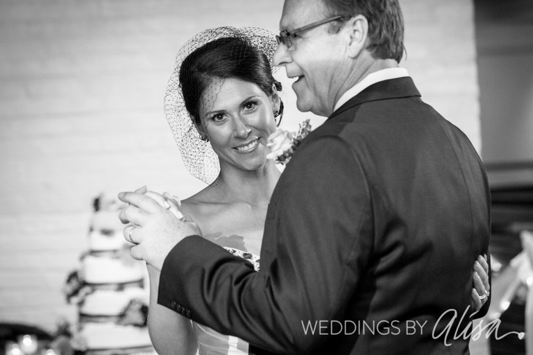 Wheeling-Artisan-Center-Wedding-Photos-044
