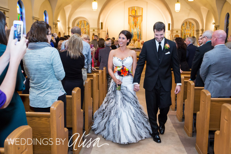 Classy Halloween wedding
