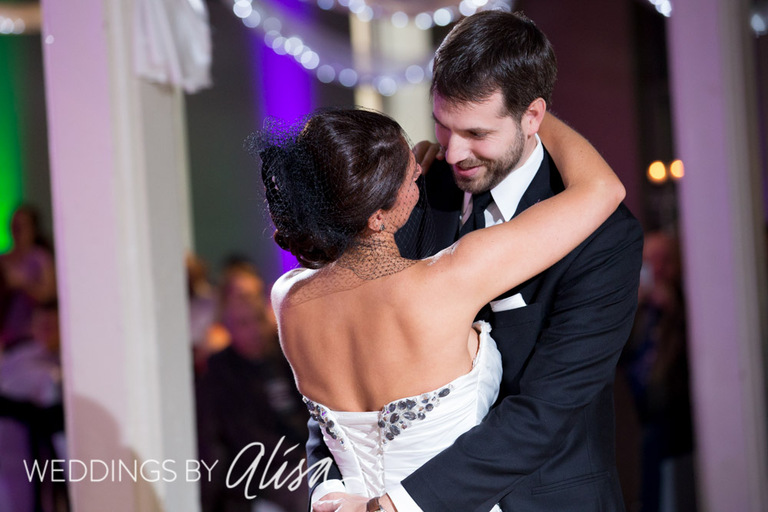 Wheeling-Artisan-Center-Wedding-Photos-40