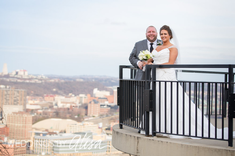 Pittsburgh Mt. Washington Overlook wedding photos