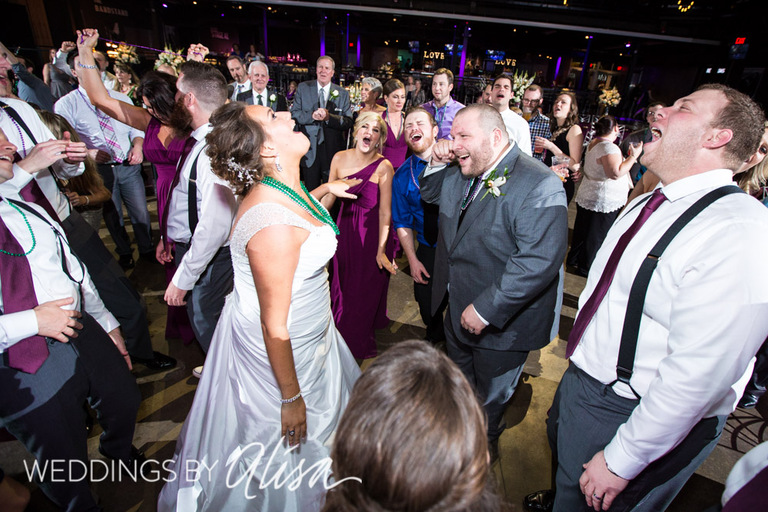 Candid, fun wedding photography in Pittsburgh