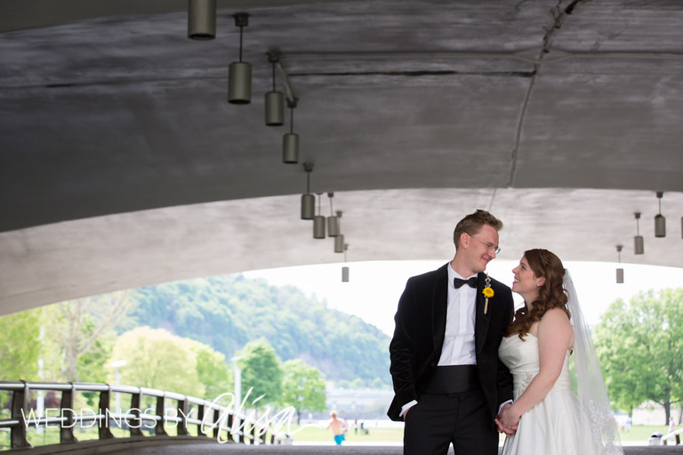National Aviary Wedding Photos - 030