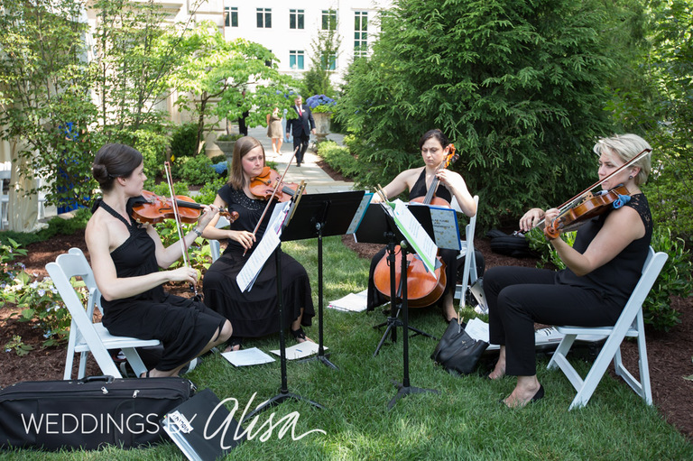 Small Wedding in Pittsburgh - 032