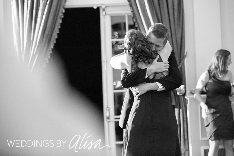 fox-chapel-golf-club-wedding-photos-55