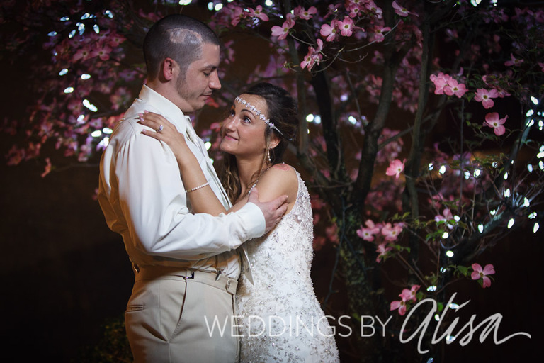End of night shot of bride and groom at Futules Harmar House