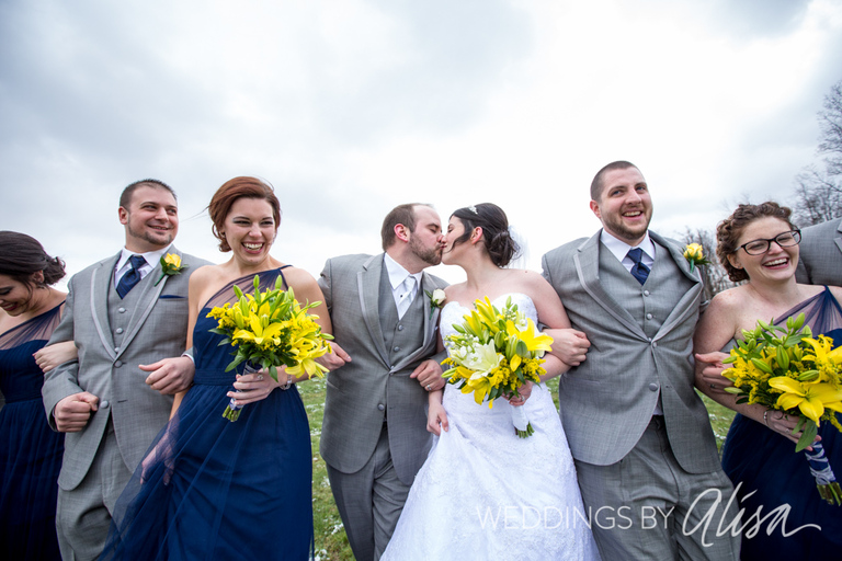 Spring wedding photos in Pittsburgh