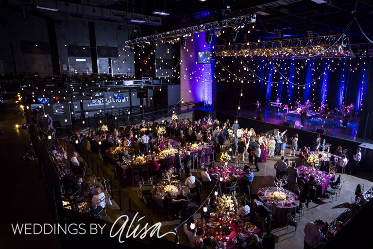 Candid and fun Wedding Photos at Stage AE
