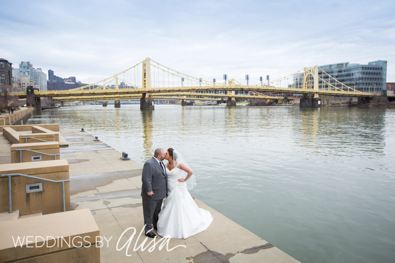 Yellow bridge wedding day photos in Pittsburgh
