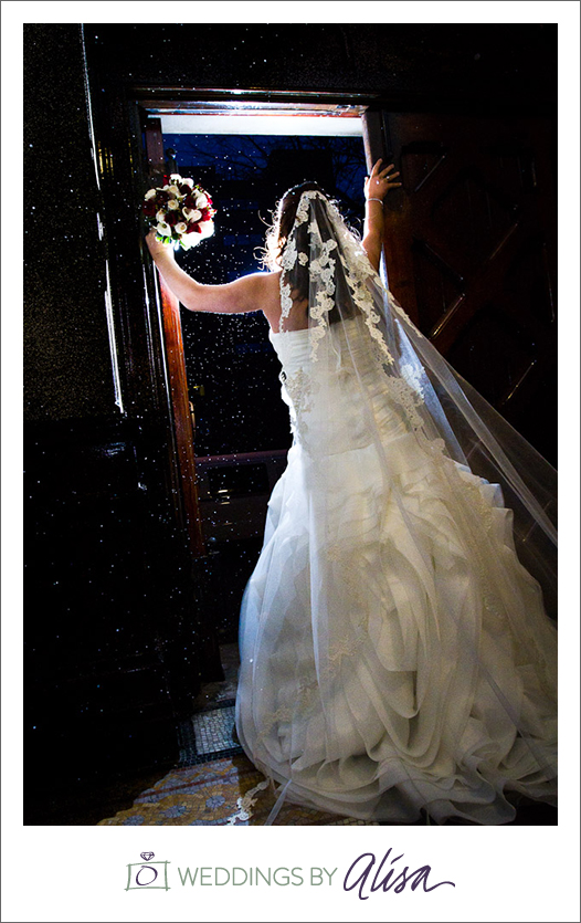 priory-wedding-photography-pittsburgh-22 bridal portrait in Pittsburgh
