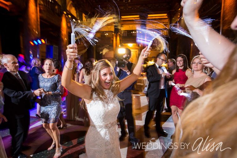 Fun Wedding at Carnegie Museum Pittsburgh