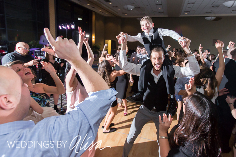 Duquesne-Power-Center-Wedding-Photos-97