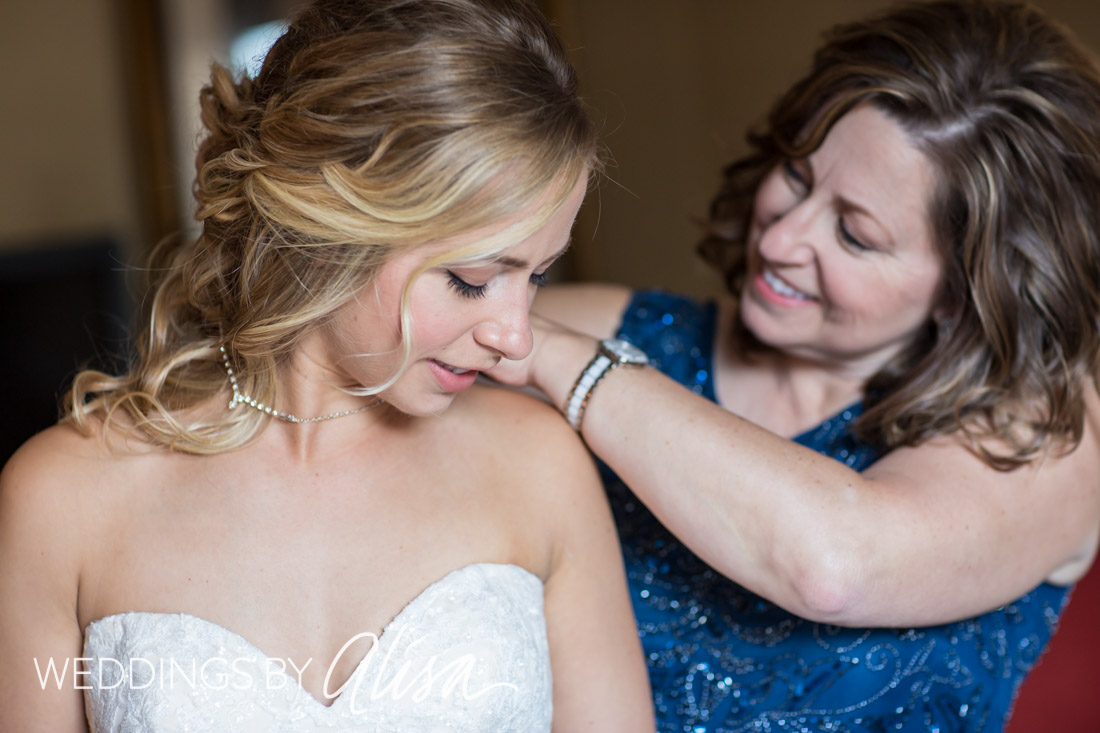 Mother and Bride on Pittsburgh Wedding day