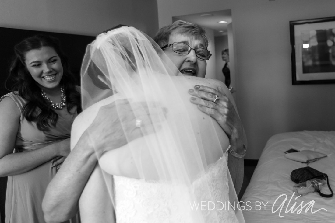 Twentieth Century Club Wedding Photos - 08