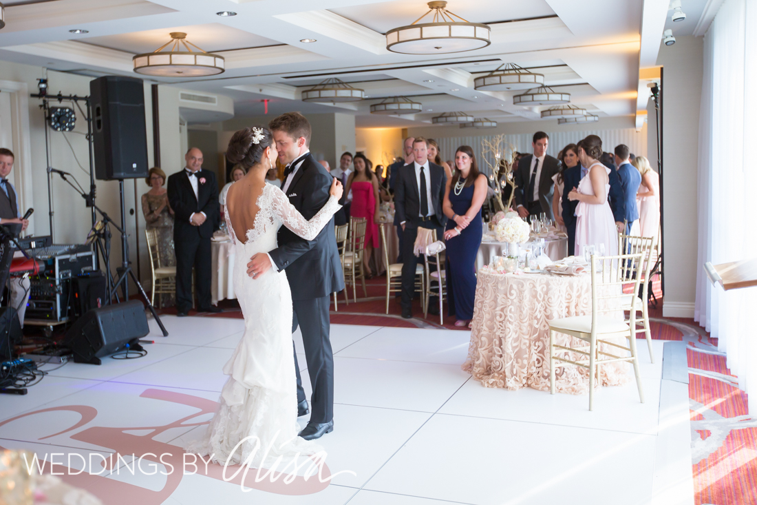 renaissance-hotel-wedding-photos-83