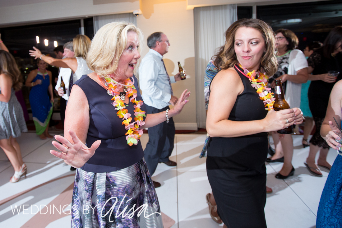 renaissance-hotel-wedding-photos-91
