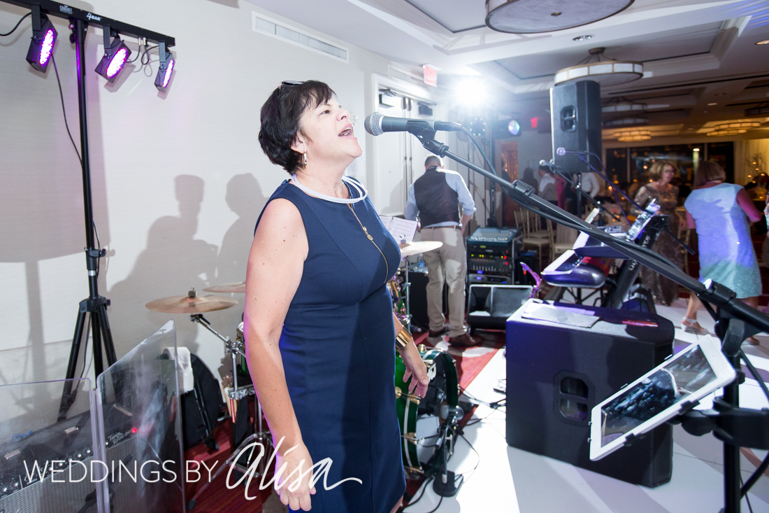renaissance-hotel-wedding-photos-98